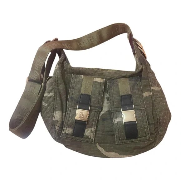 L.A.M.B. Camo Crossbody Bag by Gwen Stefani - Picture 1 of 6